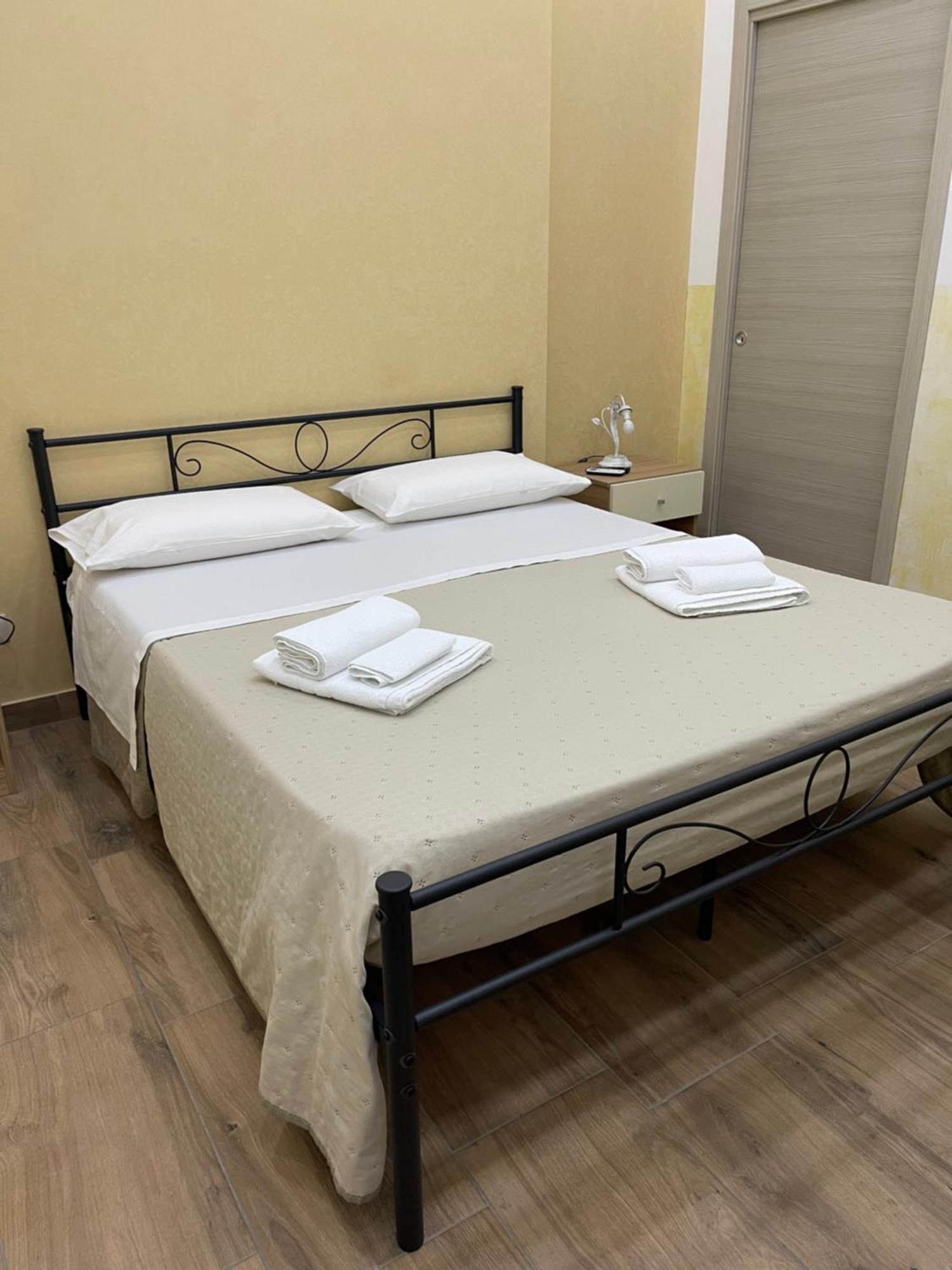 Calabro 21 Appartament Katania Zewnętrze zdjęcie